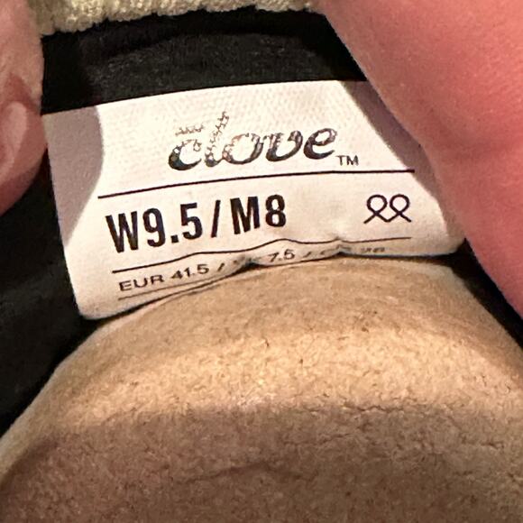 Clove Comfort Sneaker Nursing Sage Green Limited Edition Women W9.5/M8 Men NWOB - Picture 9 of 9